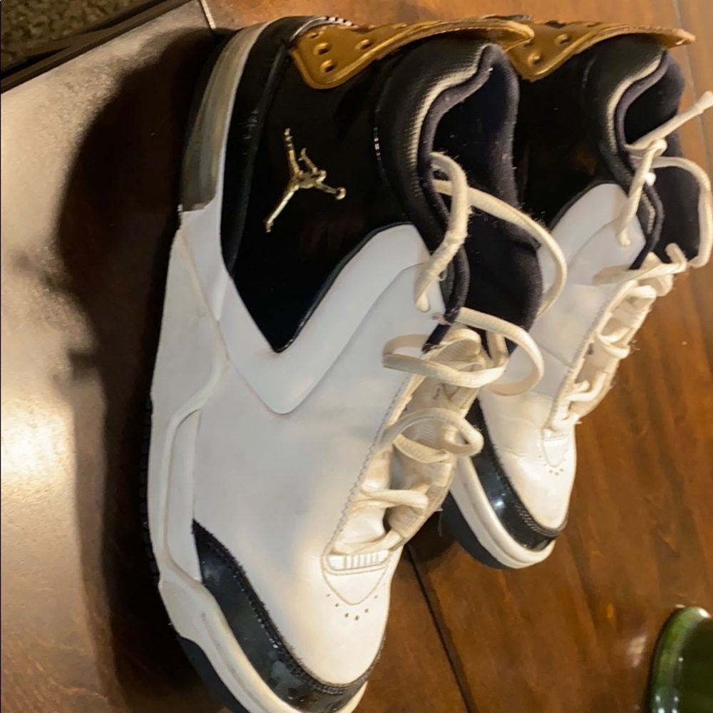Jordan tennis shoes